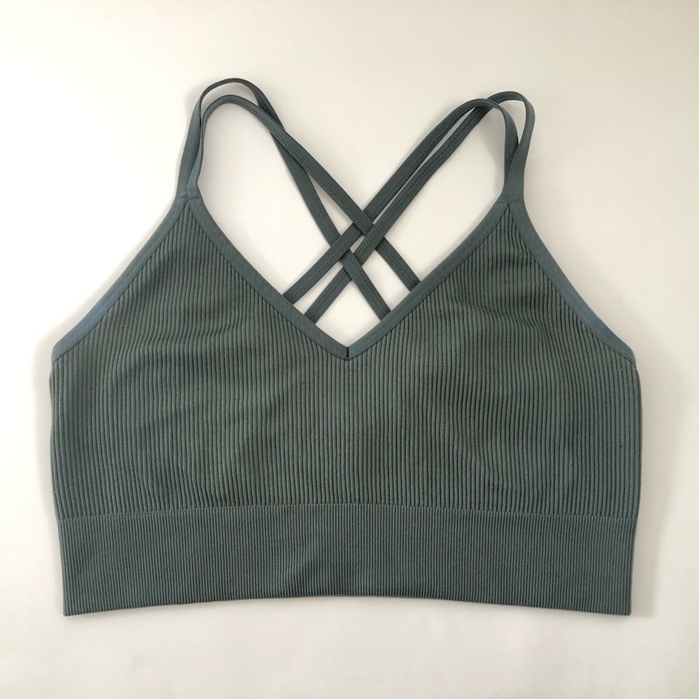 American Eagle 🦅 Ribbed Sports Bra